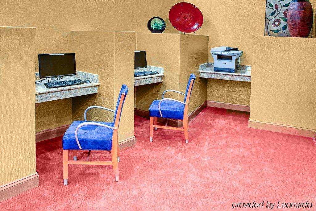 Delta Hotels By Marriott Колониал-Хайтс Удобства фото